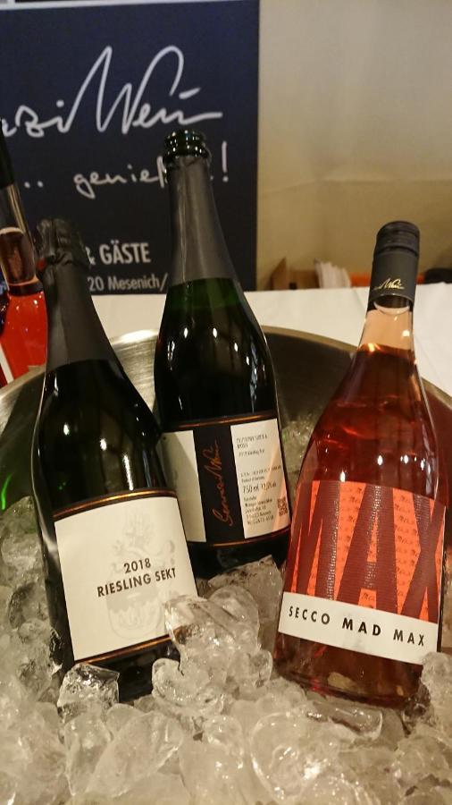 Ferienweingut Serwaziwein 메세니흐 외부 사진