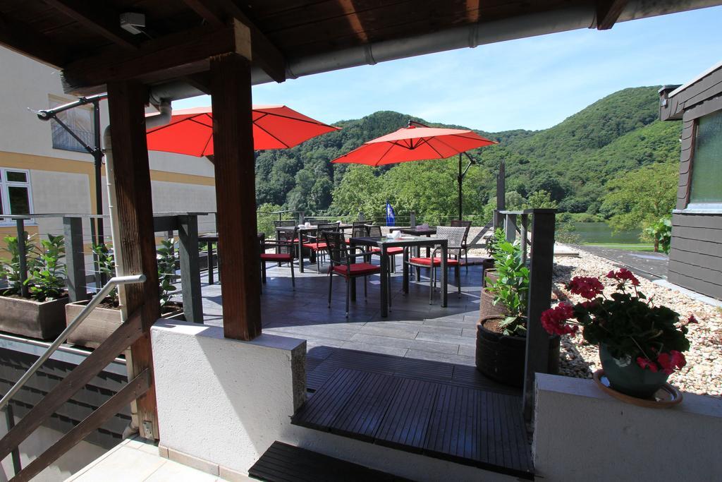 Ferienweingut Serwaziwein 메세니흐 외부 사진